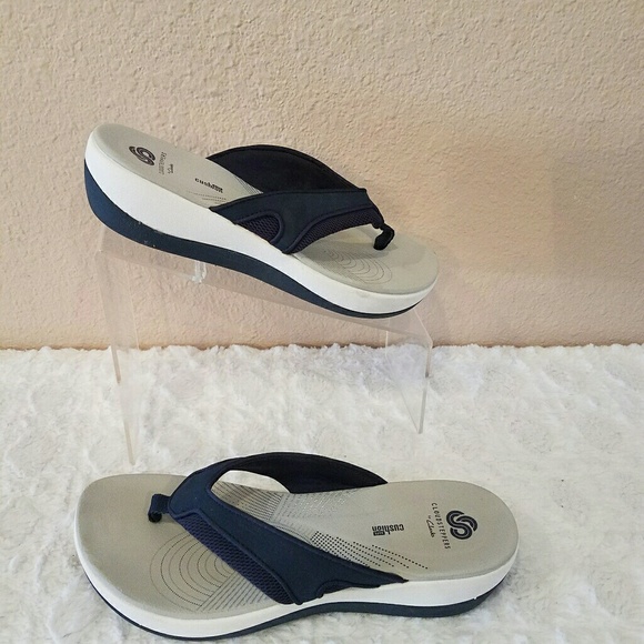 clarks arla marina flip flop